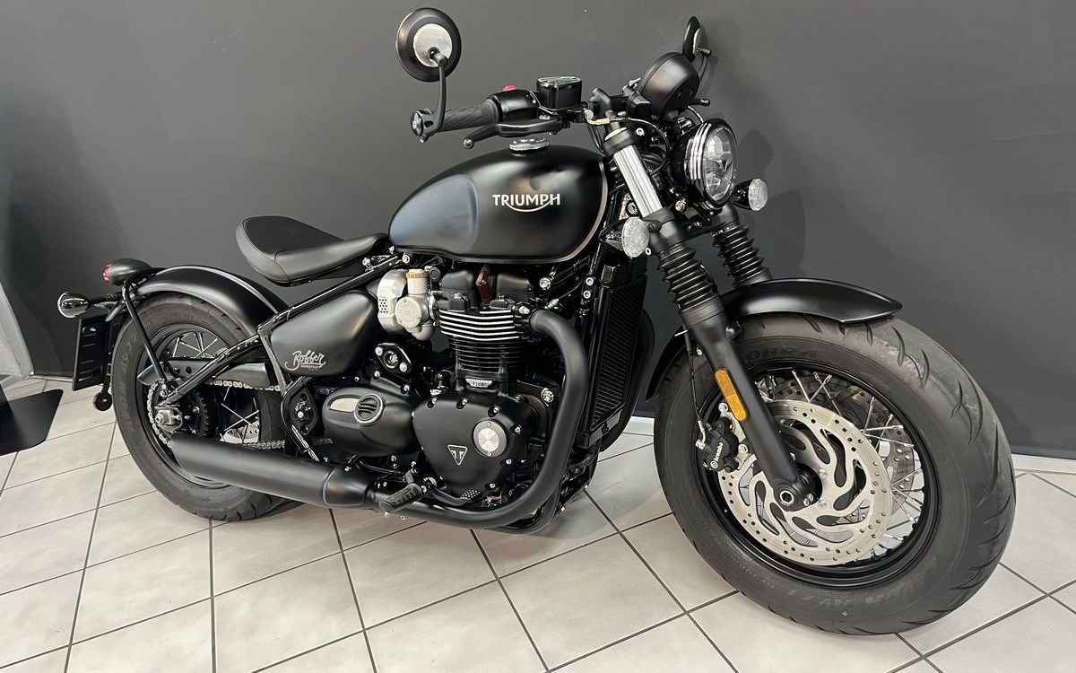 Angebot Triumph Bonneville Bobber Black
