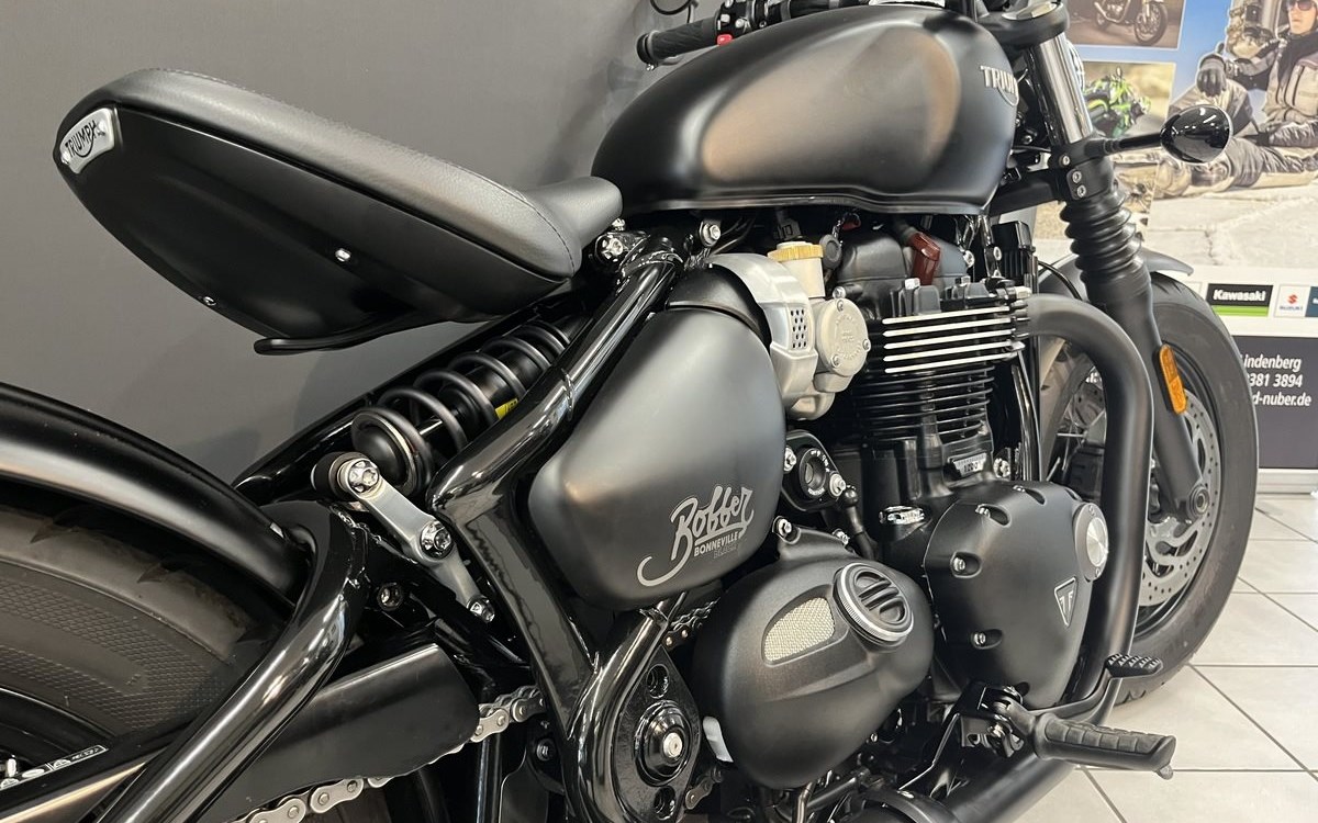 Angebot Triumph Bonneville Bobber Black