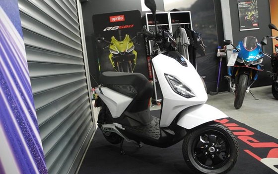 Neufahrzeug Piaggio 1 + - Bild 5
