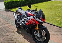 Gebrauchte Aprilia Tuono V4 1100 Factory