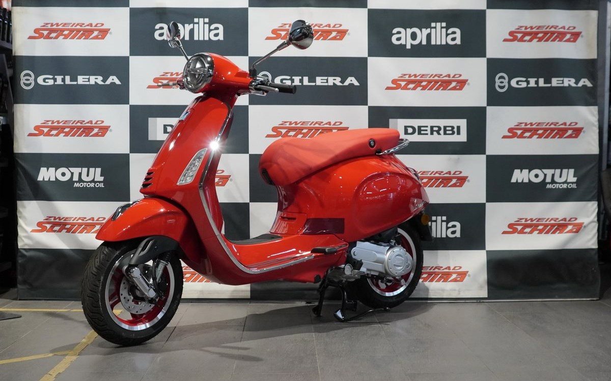 Angebot Vespa Primavera RED 50