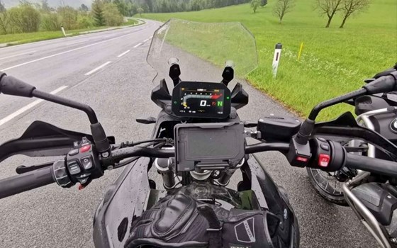 Gebrauchtmotorrad BMW F 750 GS - Bild 12