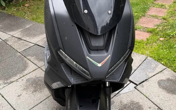 Gebrauchtmotorrad Luxxon 300S - Bild 3