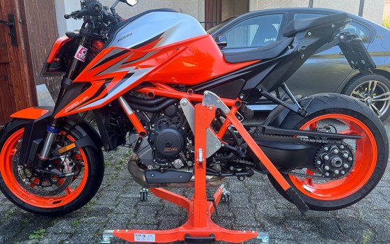Gebrauchtmotorrad KTM 1290 Super Duke R EVO - Bild 2