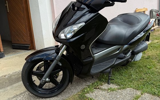 Gebrauchtmotorrad Yamaha X-Max 250 - Bild 5