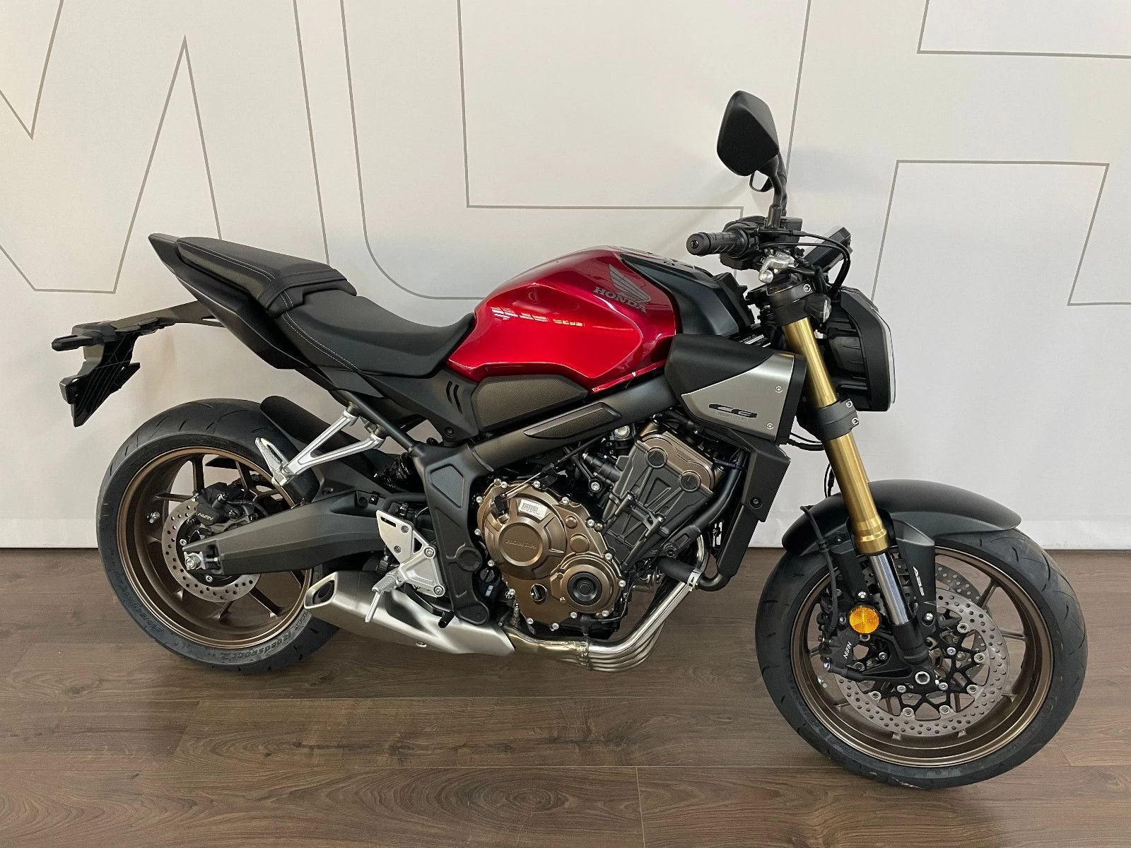 Honda CB650R E-Clutch