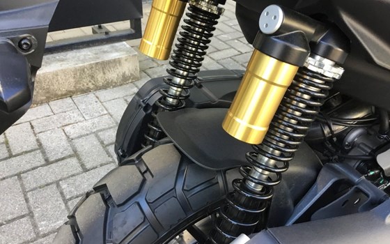 Neufahrzeug Aprilia SR GT 400 - Bild 20