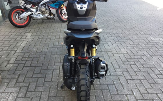 Neufahrzeug Aprilia SR GT 400 - Bild 4