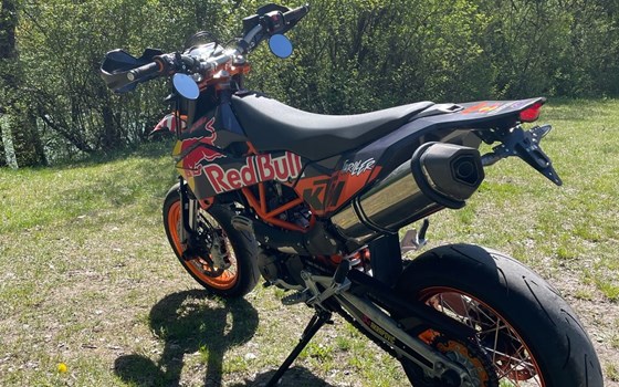 Gebrauchtmotorrad KTM 690 SMC R - Bild 5