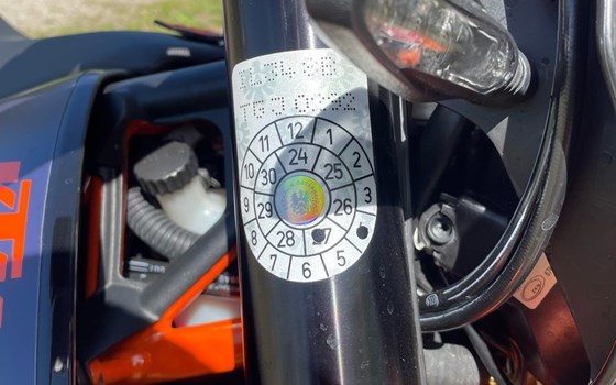 Gebrauchtmotorrad KTM 690 SMC R - Bild 10
