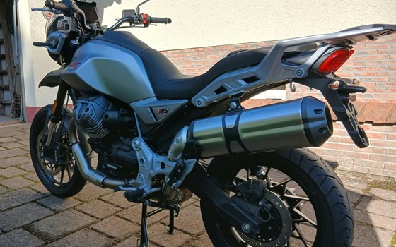 Gebrauchtmotorrad Moto Guzzi V85 Strada - Bild 2