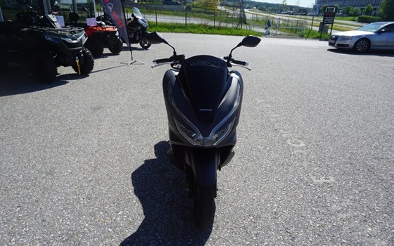Gebrauchtmotorrad Honda PCX125 - Bild 6