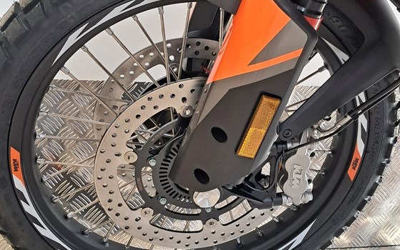 Neufahrzeug KTM 790 Adventure - Bild 10