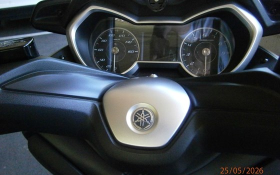 Gebrauchtmotorrad Yamaha XMAX 300 - Bild 4