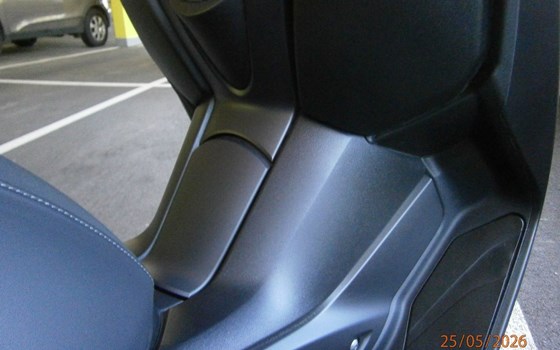 Gebrauchtmotorrad Yamaha XMAX 300 - Bild 5