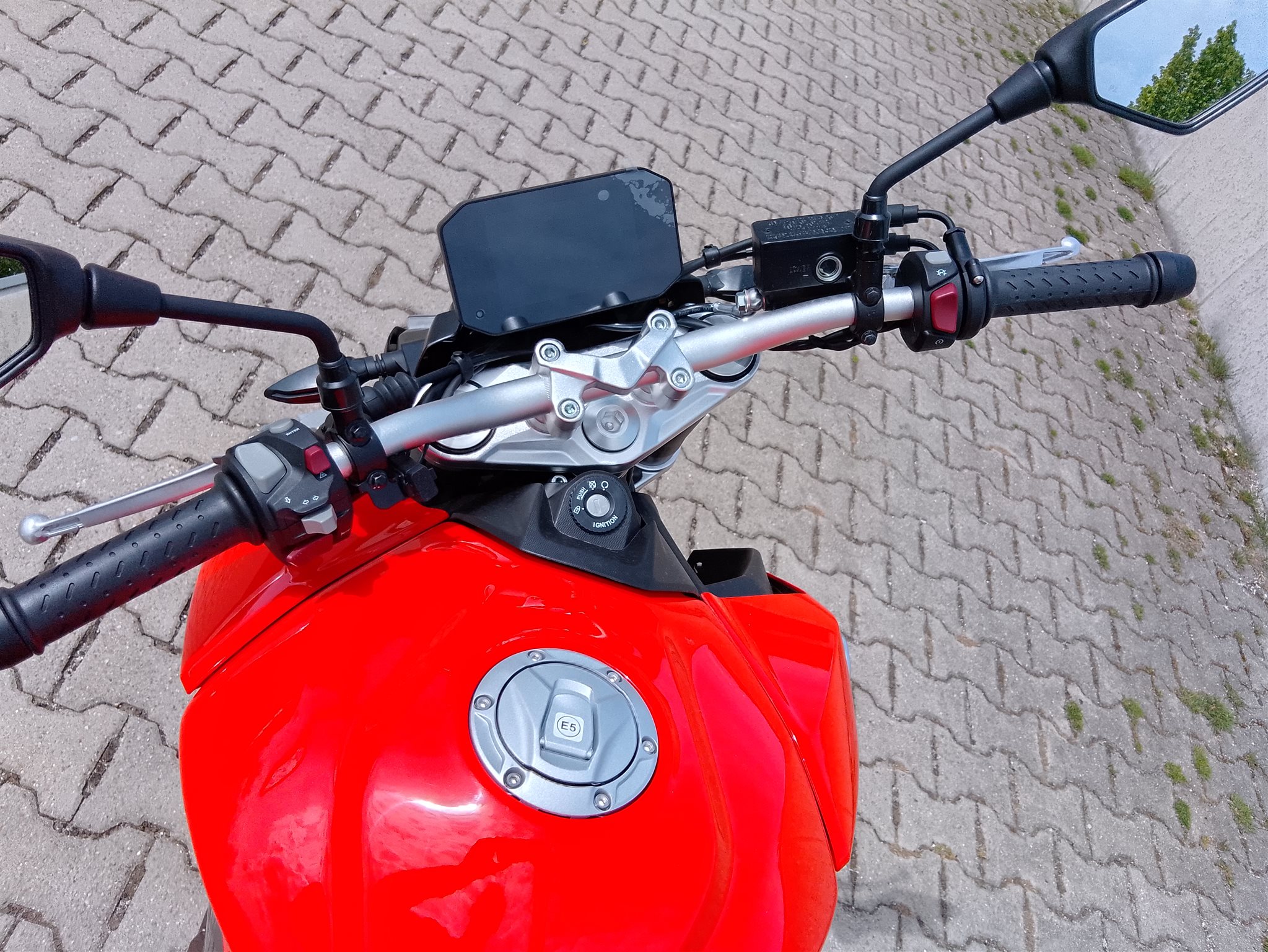 Voge R625