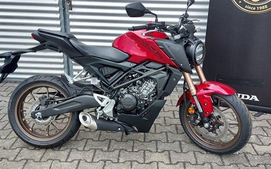 Gebrauchtmotorrad Honda CB125R - Bild 1