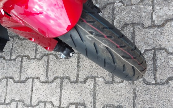 Gebrauchtmotorrad Honda CB125R - Bild 3