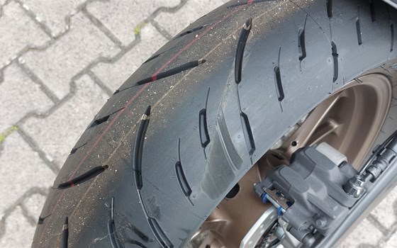 Gebrauchtmotorrad Honda CB125R - Bild 7