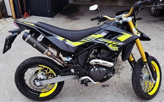 Gebrauchtmotorrad Online Bestia 125 ABS - Bild 1