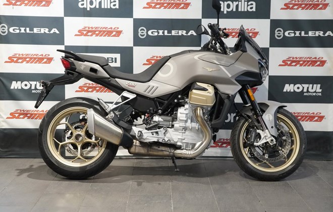 Moto Guzzi V100 Mandello