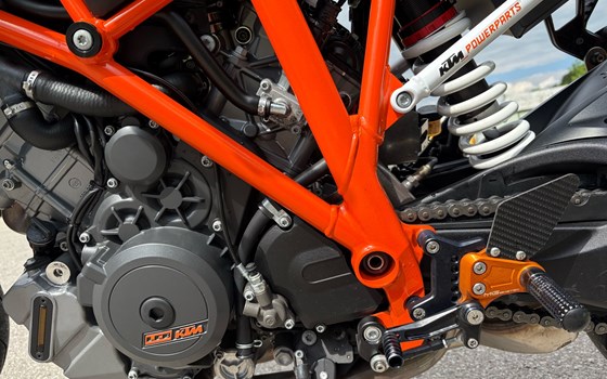 Gebrauchtmotorrad KTM 1290 Super Duke R - Bild 10