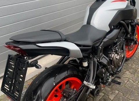 Gebrauchtmotorrad Yamaha MT-07 - Bild 3