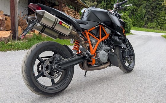 Gebrauchtmotorrad KTM 990 Super Duke R - Bild 2