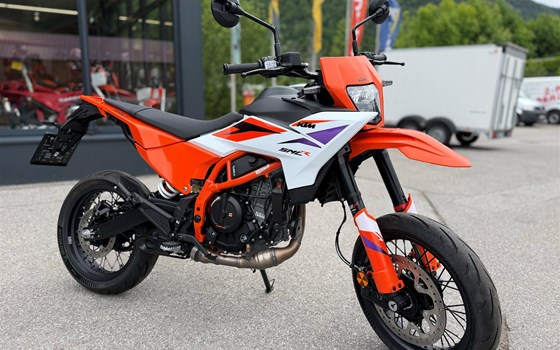 Neufahrzeug KTM 390 SMC R - Bild 4