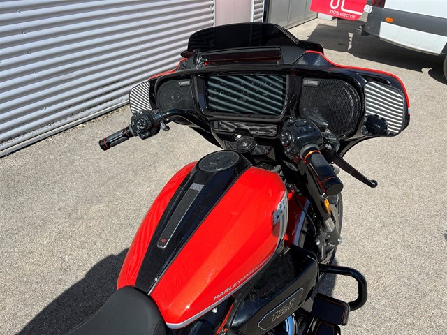 Harley-Davidson CVO Street Glide FLHXSE (Legendary Orange) - Bild 6
