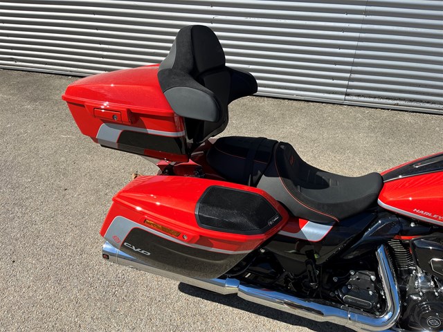 Harley-Davidson CVO Street Glide FLHXSE (Legendary Orange) - Bild 7