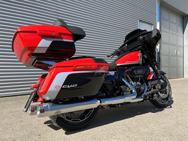 Harley-Davidson CVO Street Glide FLHXSE (Legendary Orange) - Bild 9