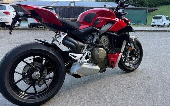 Motorrad Occasion Ducati Streetfighter V4 - Bild 2