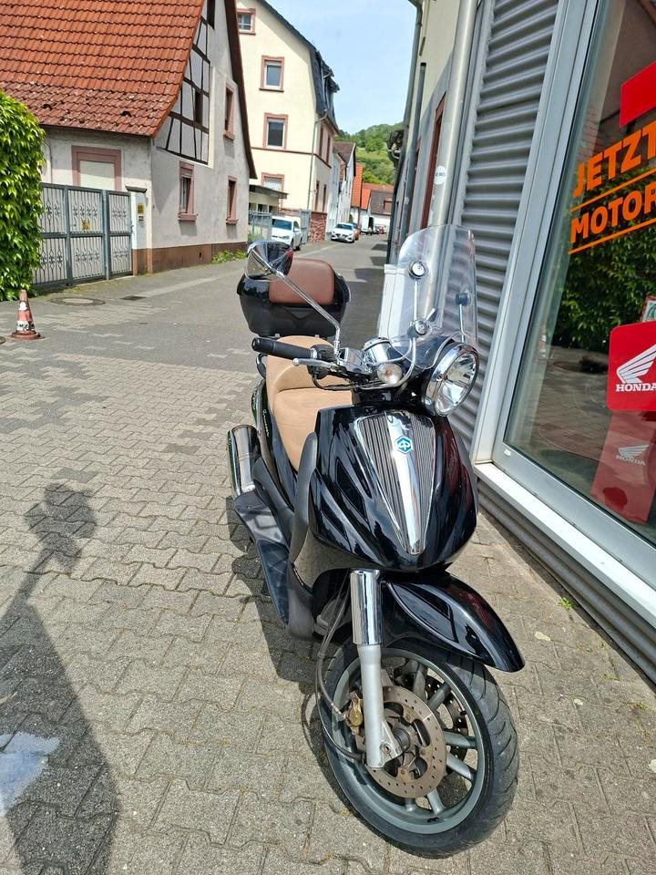 Piaggio Beverly 500 Cruiser