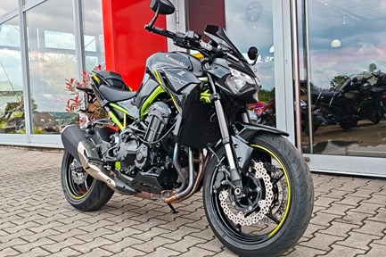 Kawasaki Z900