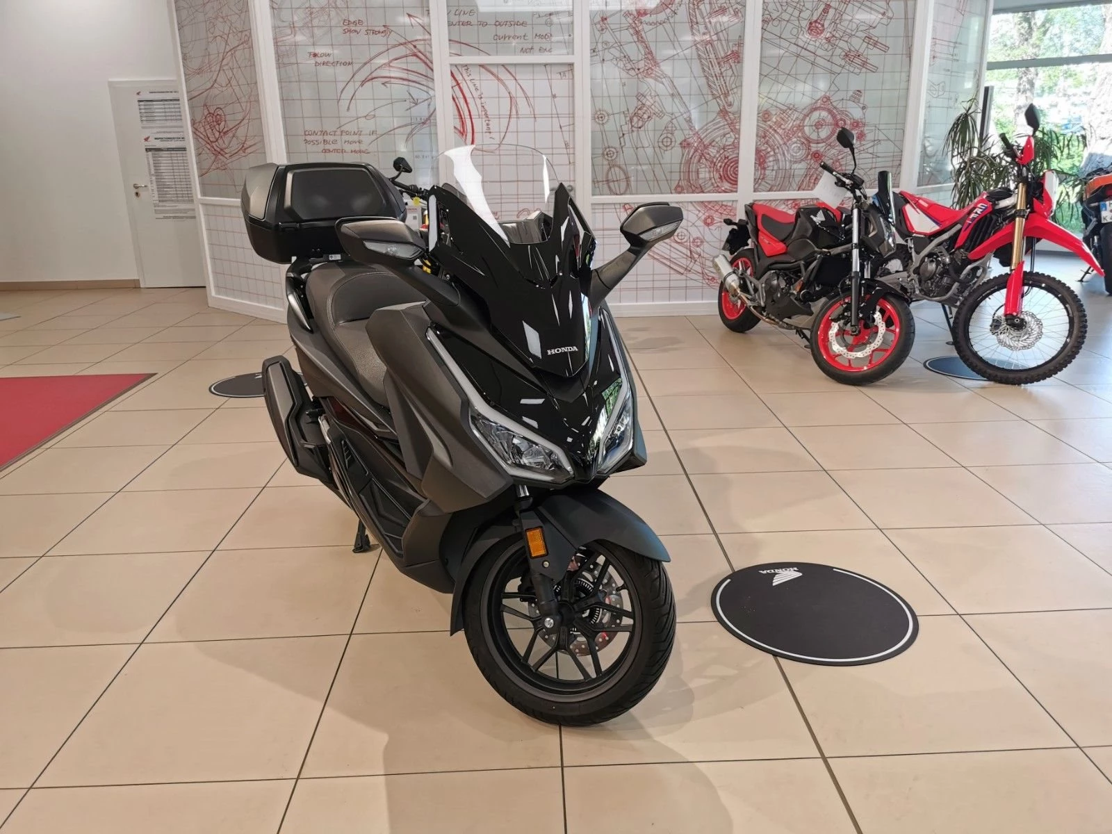 Honda Forza 350
