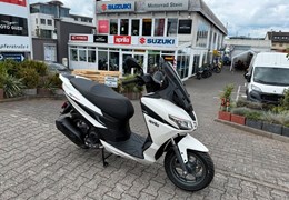 Neumotorrad Aprilia SXR 50