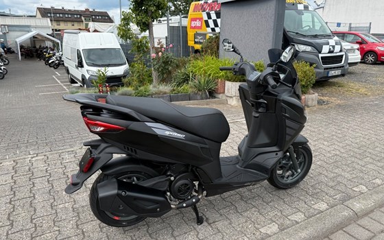Neufahrzeug Aprilia SXR 50 - Bild 11