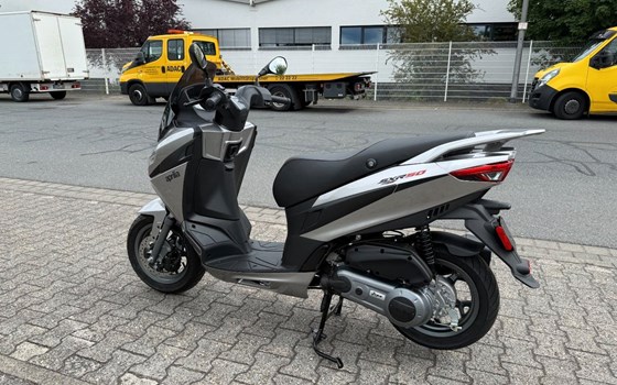 Neufahrzeug Aprilia SXR 50 - Bild 13