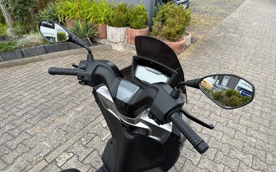Neufahrzeug Aprilia SXR 50 - Bild 18