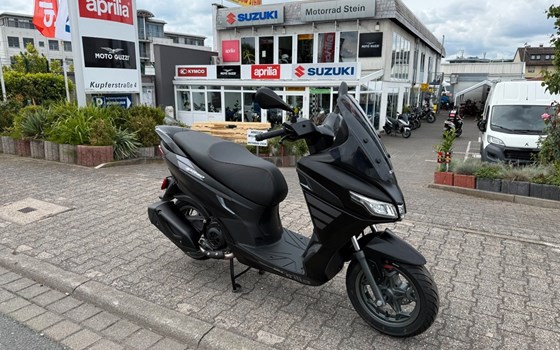 Neufahrzeug Aprilia SXR 50 - Bild 9