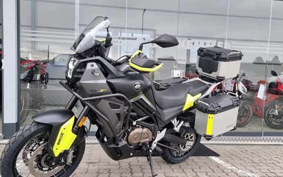 Neufahrzeug QJ Motor SVT 650 X - Bild 2