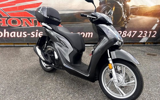 Gebrauchtmotorrad Honda SH150i - Bild 1