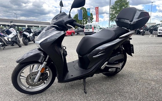 Gebrauchtmotorrad Honda SH150i - Bild 2
