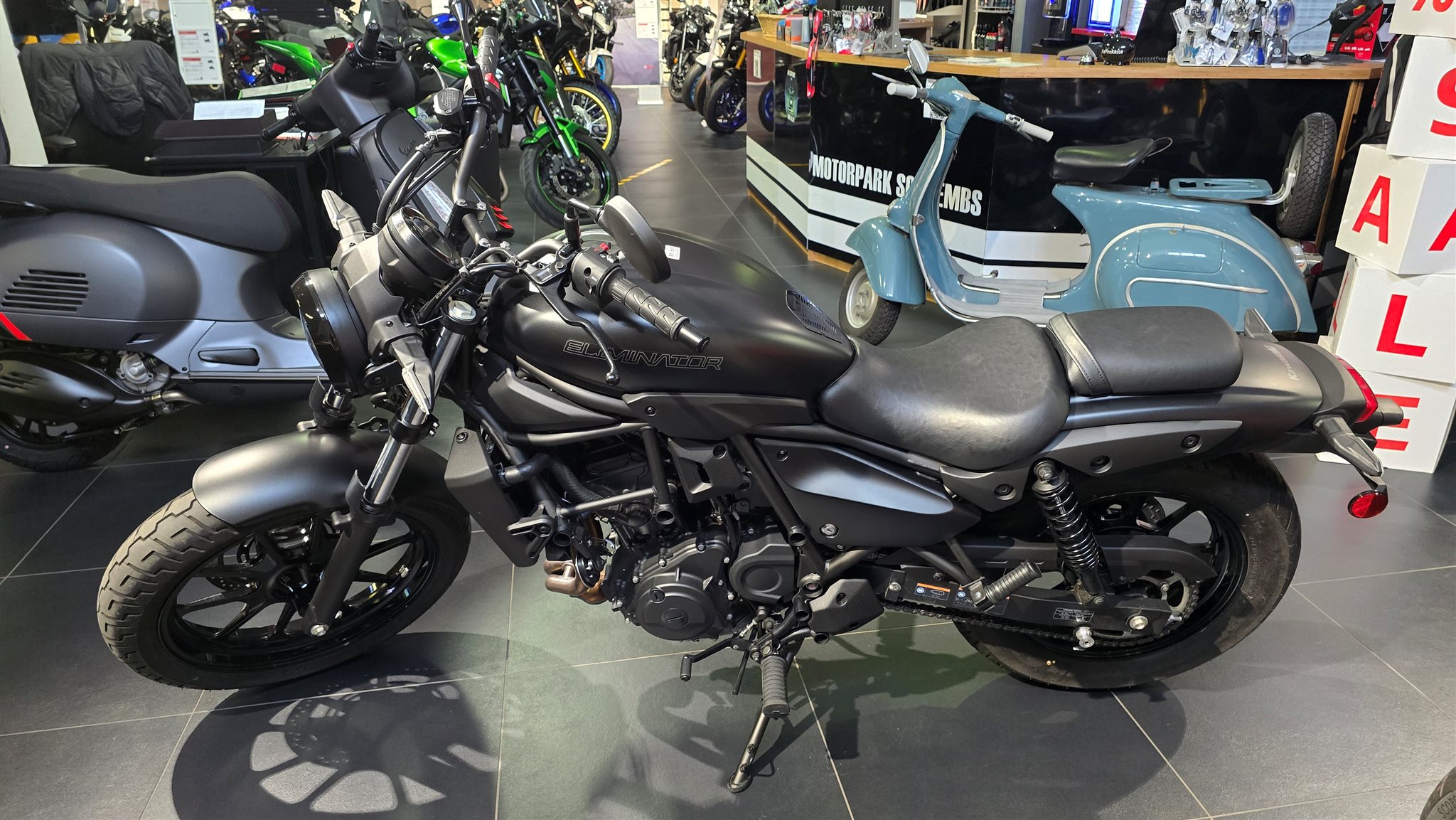 Kawasaki Eliminator 500