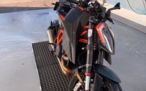 Gebrauchtmotorrad KTM 1290 Super Duke R - Bild 4