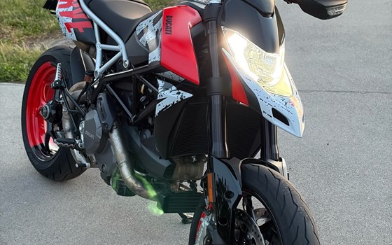 Gebrauchtmotorrad Ducati Hypermotard 950 RVE - Bild 2