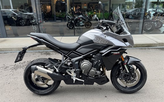 Gebrauchtmotorrad Triumph Tiger Sport 800 - Bild 3