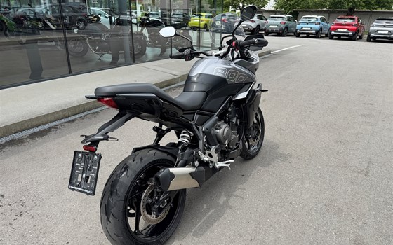 Gebrauchtmotorrad Triumph Tiger Sport 800 - Bild 4
