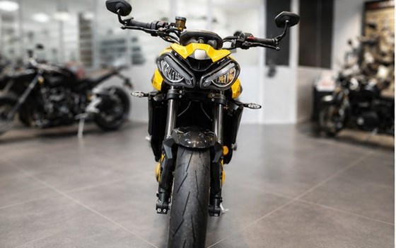Neufahrzeug Triumph Street Triple 765 RS - Bild 4
